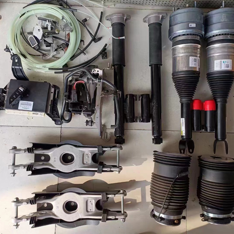 For Mercedes-Benz E Class GLC  - Shock Pump Suspension 评论和价格