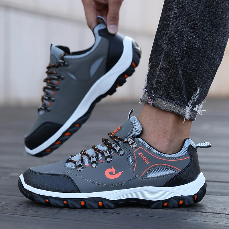 Hiking Boots Men's Black Sneak - Men'S Mountain Biking Shoes 评论和价格