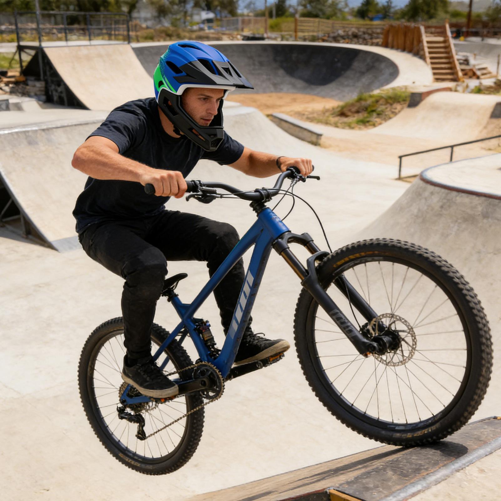 Bike Helmet Full Face Cycling  - Mountain Biking Full Face Helmet 评论和价格